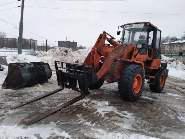 Услуги фронтального погрузчика с вилами, Нижний Новгород Услуги фронтального погрузчика с вилами, Нижний Новгород