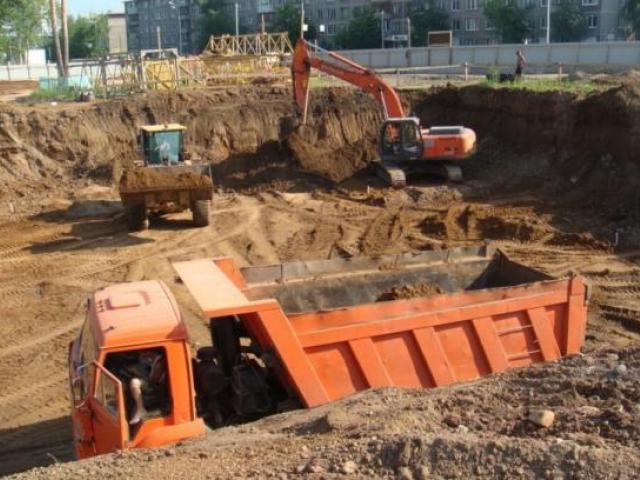 Рытьё котлованов, Санкт-Петербург