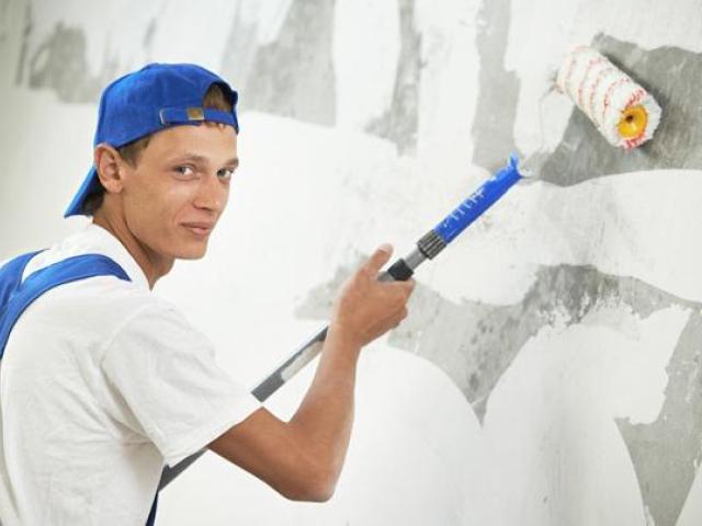 Русские разнорабочие, подсобники, грузчики, сварщики. РФ, Москва