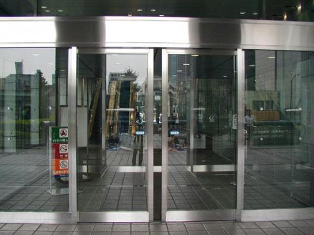 Алюминиевые автоматические двери, Краснодар