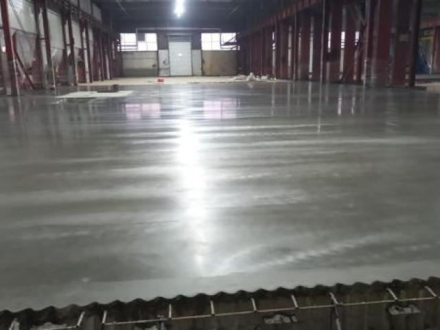 Бетонирование дорожек, отмостка вокруг дома, площадки на дачном участке, Москва