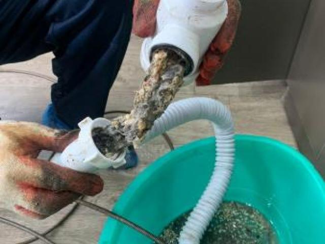 Устранение засоров спецоборудованием, Анапа