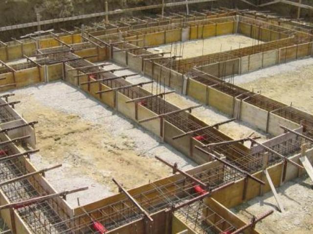 Залив фундамента, Калуга