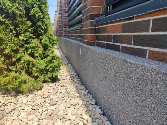 Ремонт и отделка цоколя забора декоративной штукатуркой – Ростов-на-Дону, Ростов-на-Дону