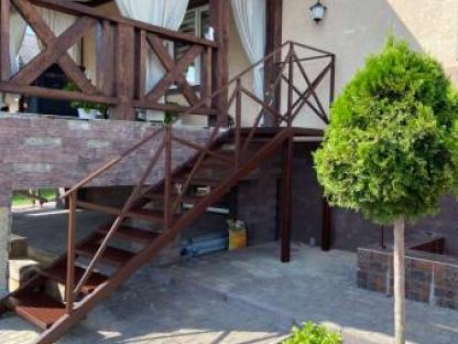 Лестницы с площадкой стиль лофт от 3000р, Брест